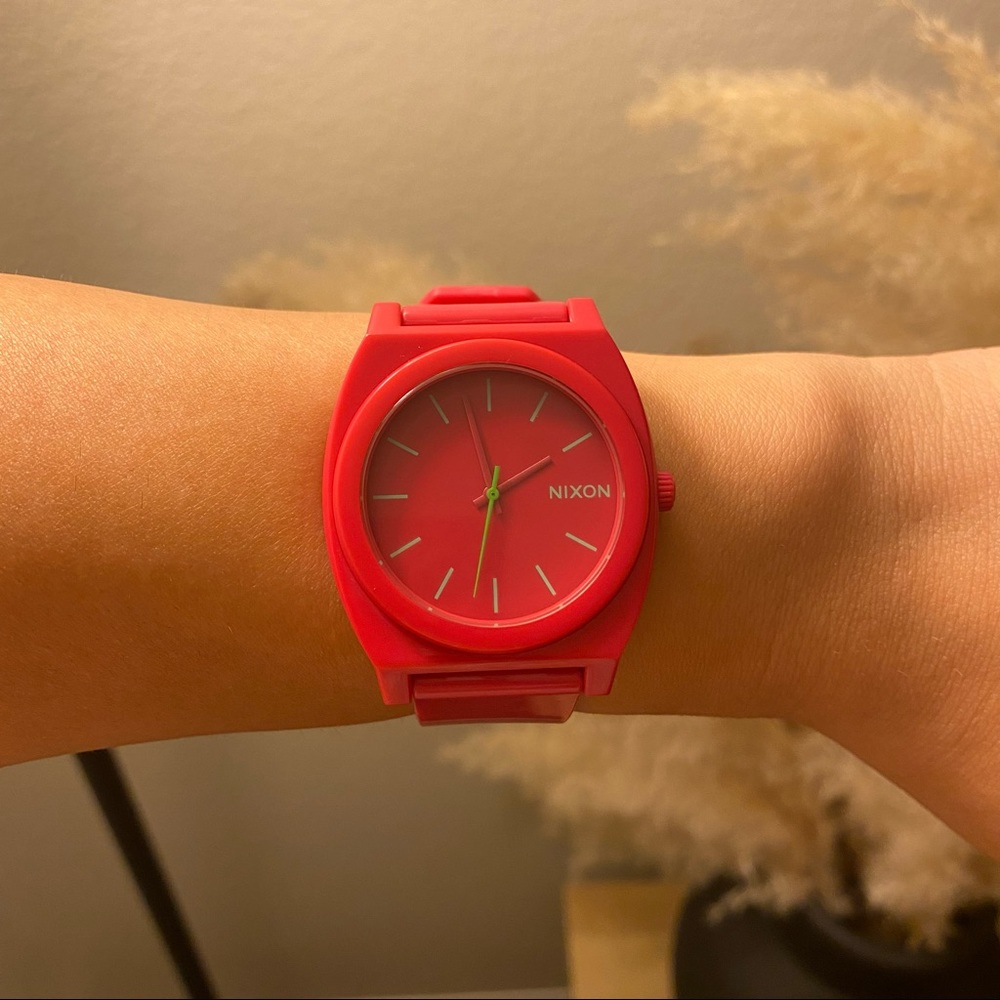 Nixon Watch